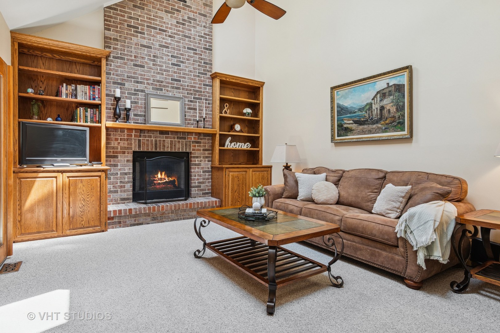 321 Breckenridge Drive, Aurora, IL 60504