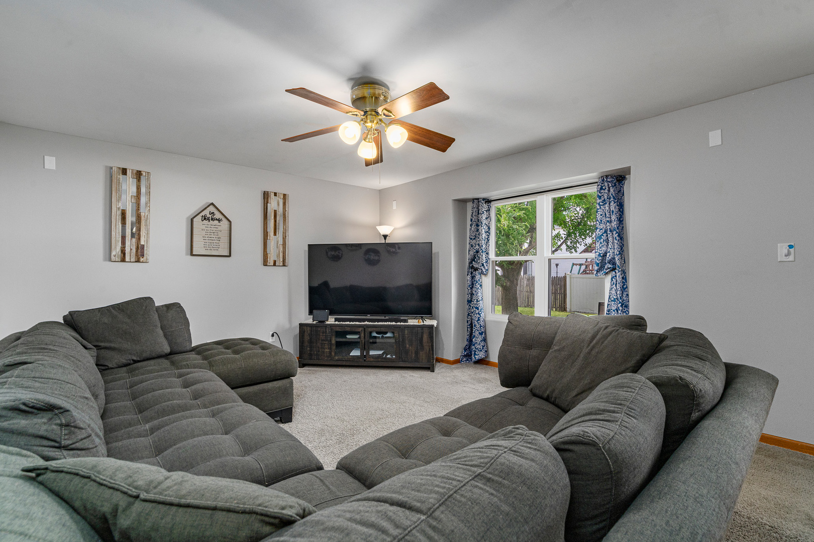 5505 Salma Street, Plainfield, IL 60586