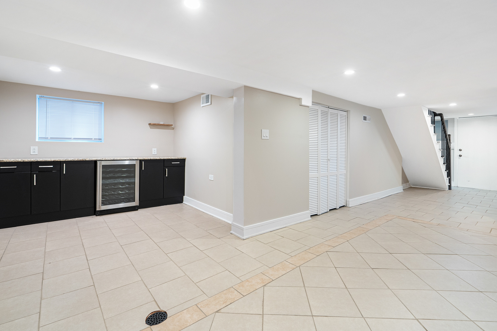 8543 S Laflin Street, Chicago, IL 60620