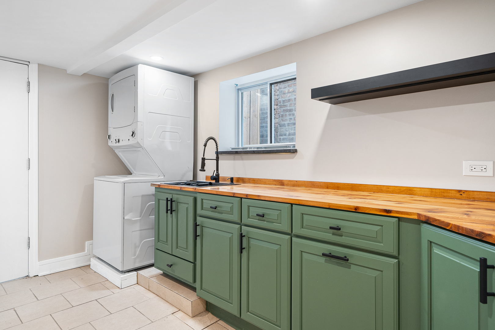 8543 S Laflin Street, Chicago, IL 60620