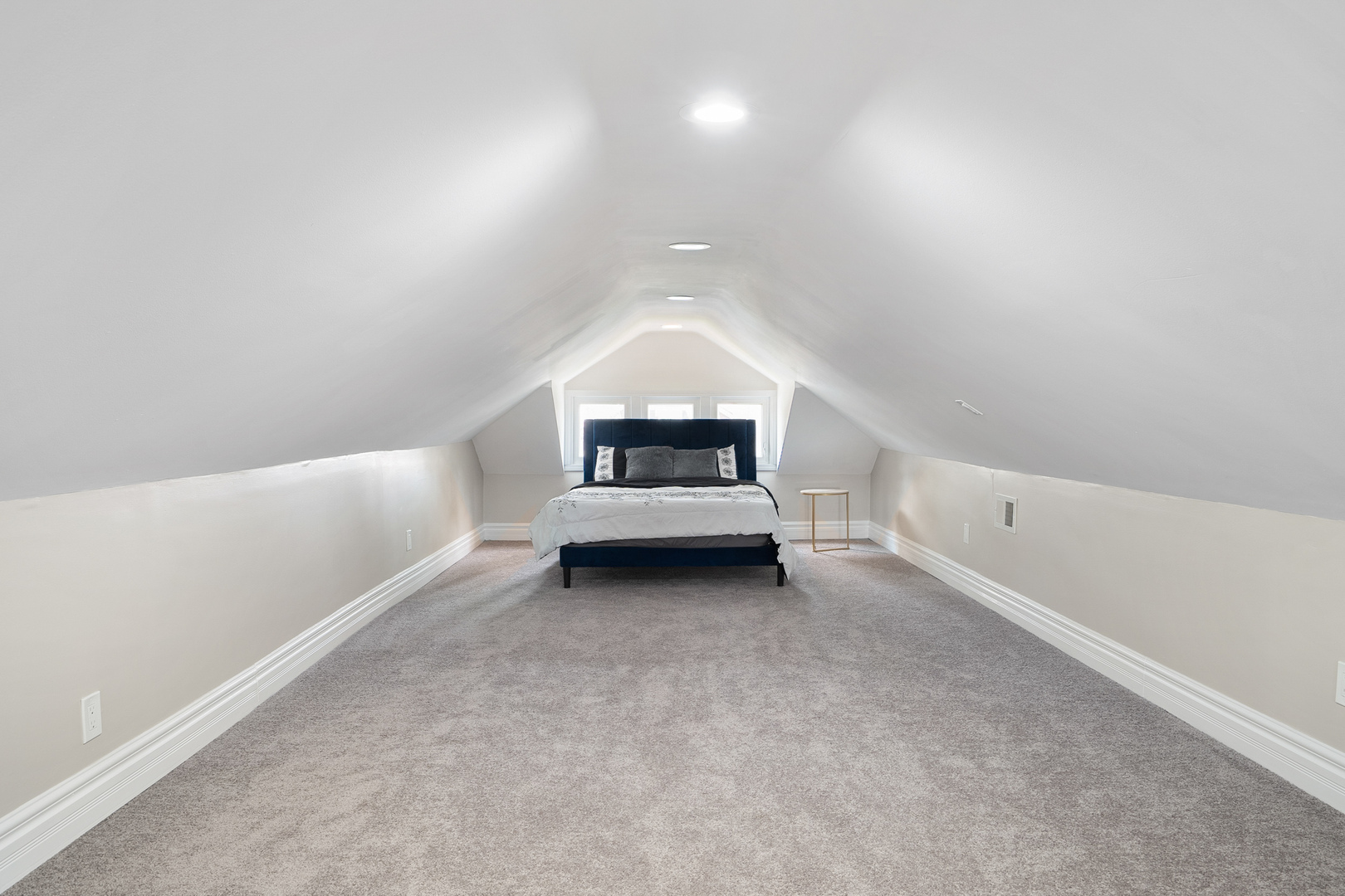 8543 S Laflin Street, Chicago, IL 60620