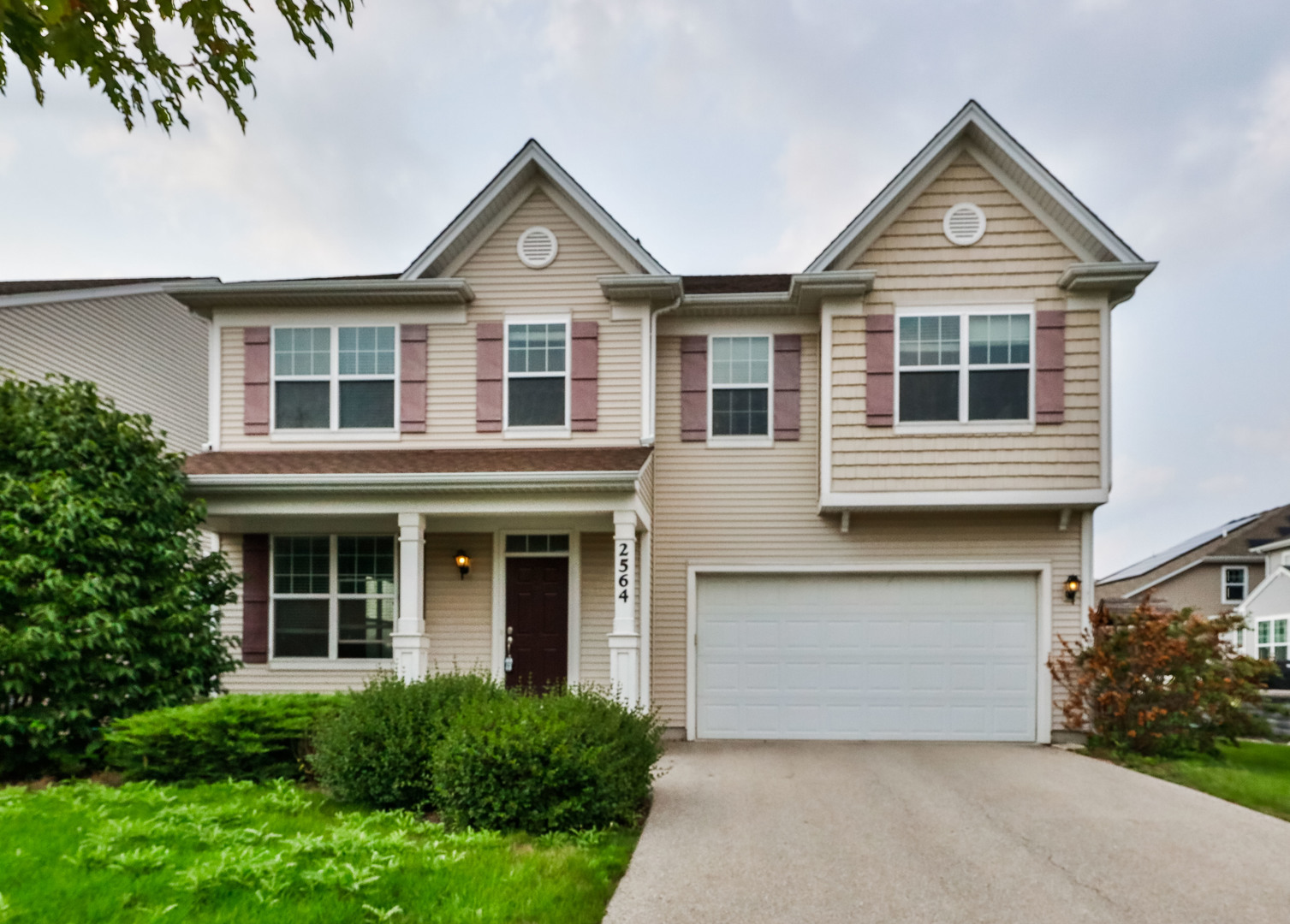 2564 Retreat Circle, Lisle, IL 60532