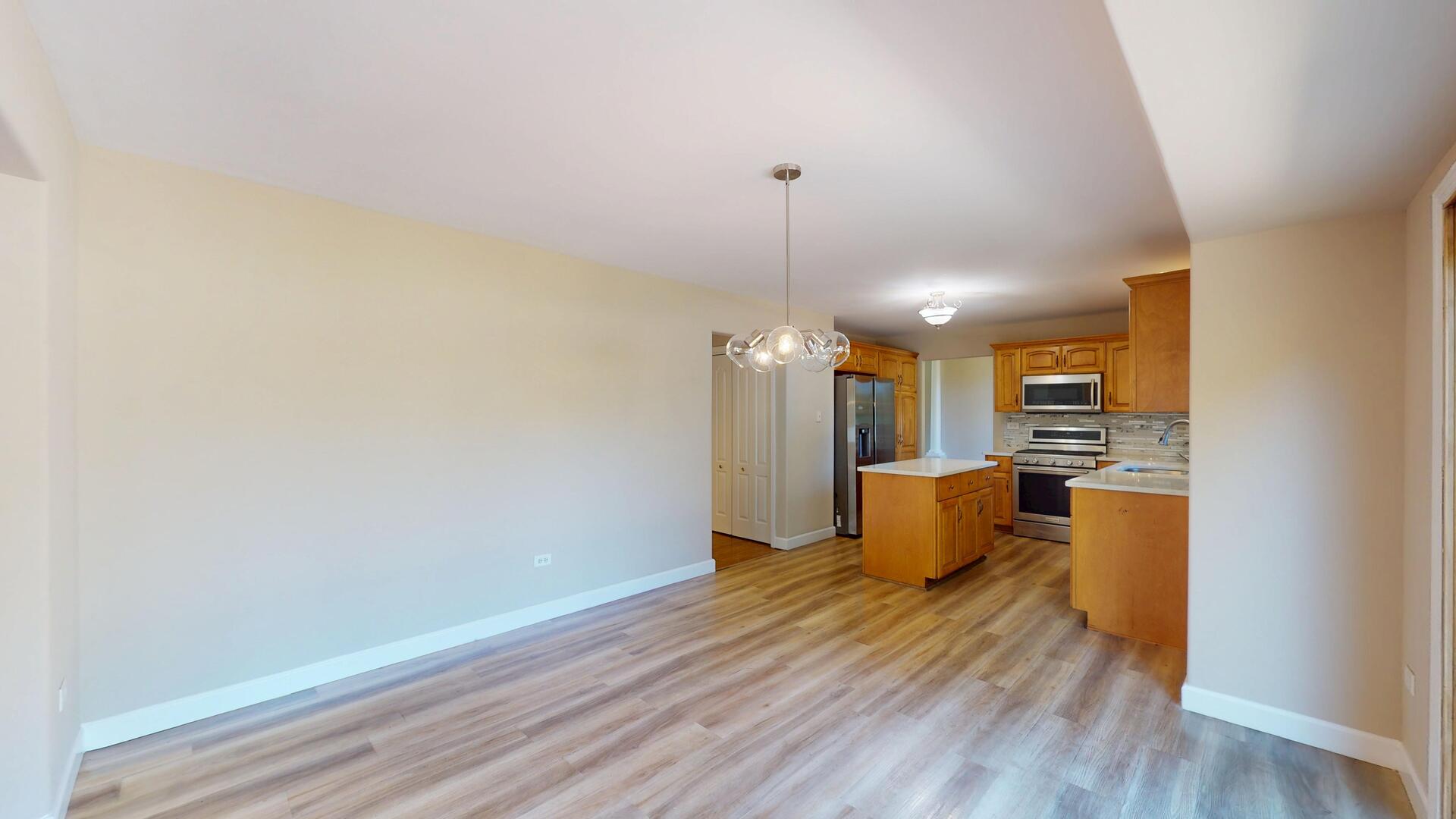 1305 Campbell Street, Joliet, IL 60435