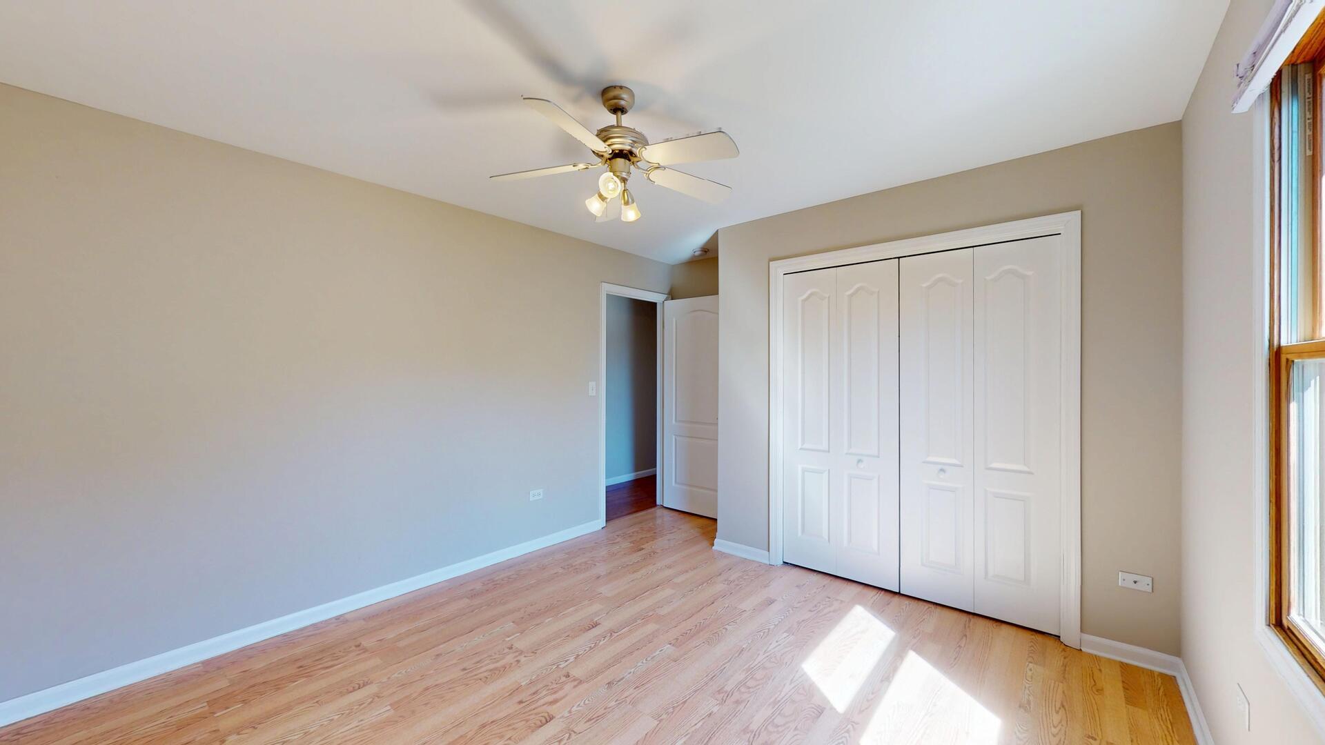 1305 Campbell Street, Joliet, IL 60435