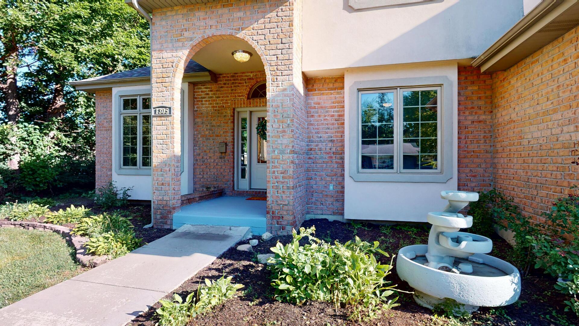 1305 Campbell Street, Joliet, IL 60435