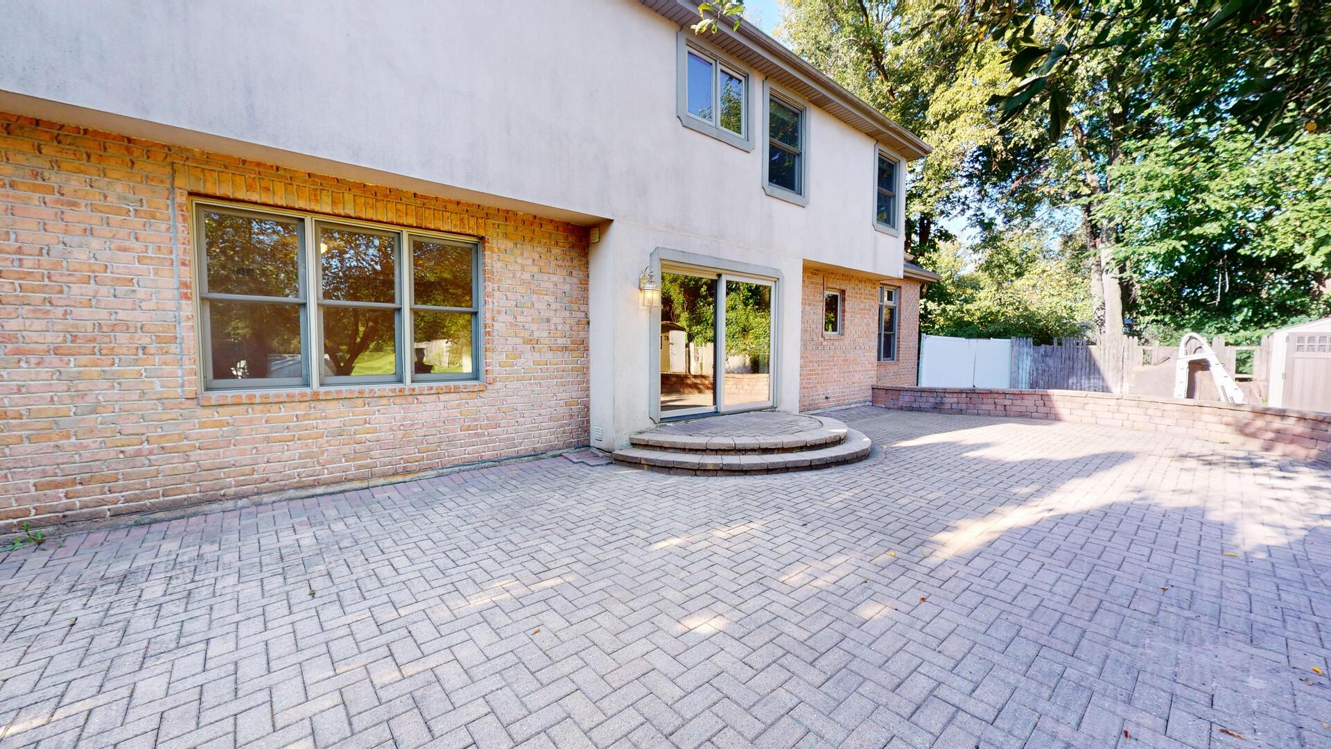 1305 Campbell Street, Joliet, IL 60435
