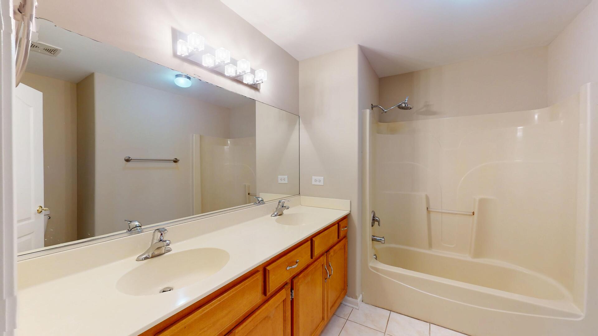 1305 Campbell Street, Joliet, IL 60435