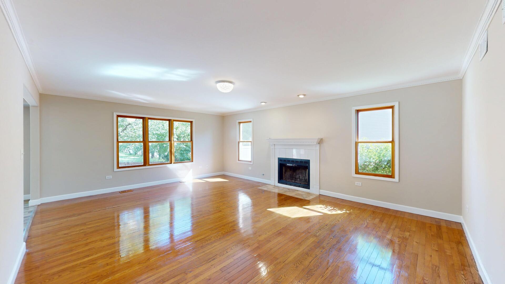1305 Campbell Street, Joliet, IL 60435