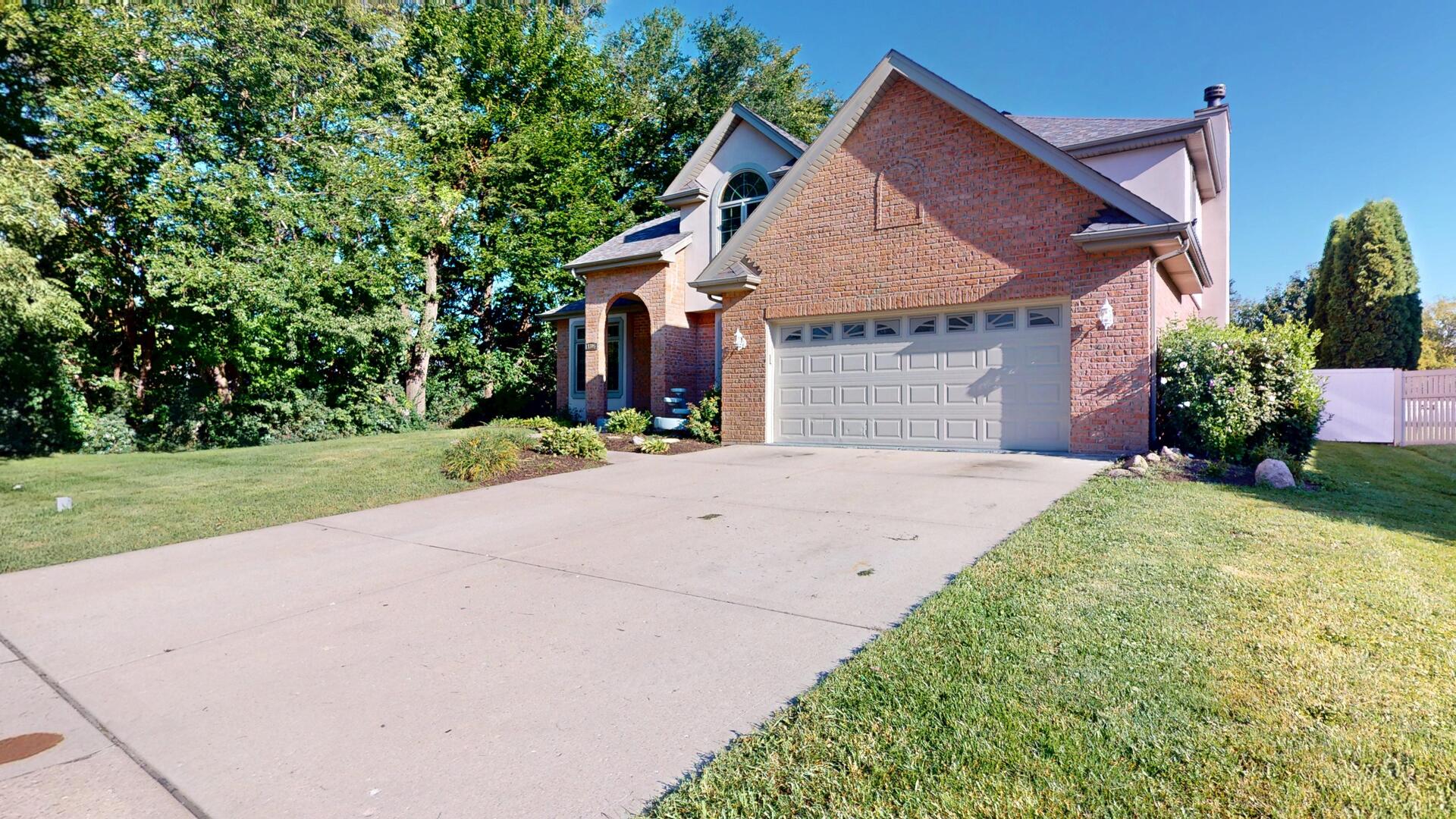1305 Campbell Street, Joliet, IL 60435