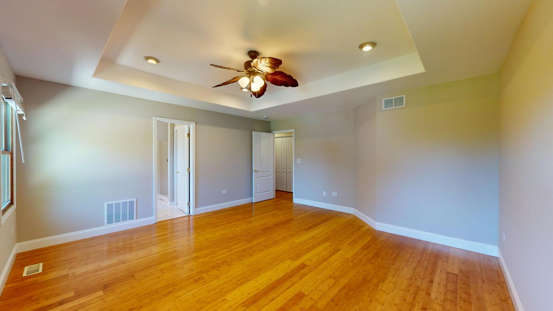 1305 Campbell Street, Joliet, IL 60435