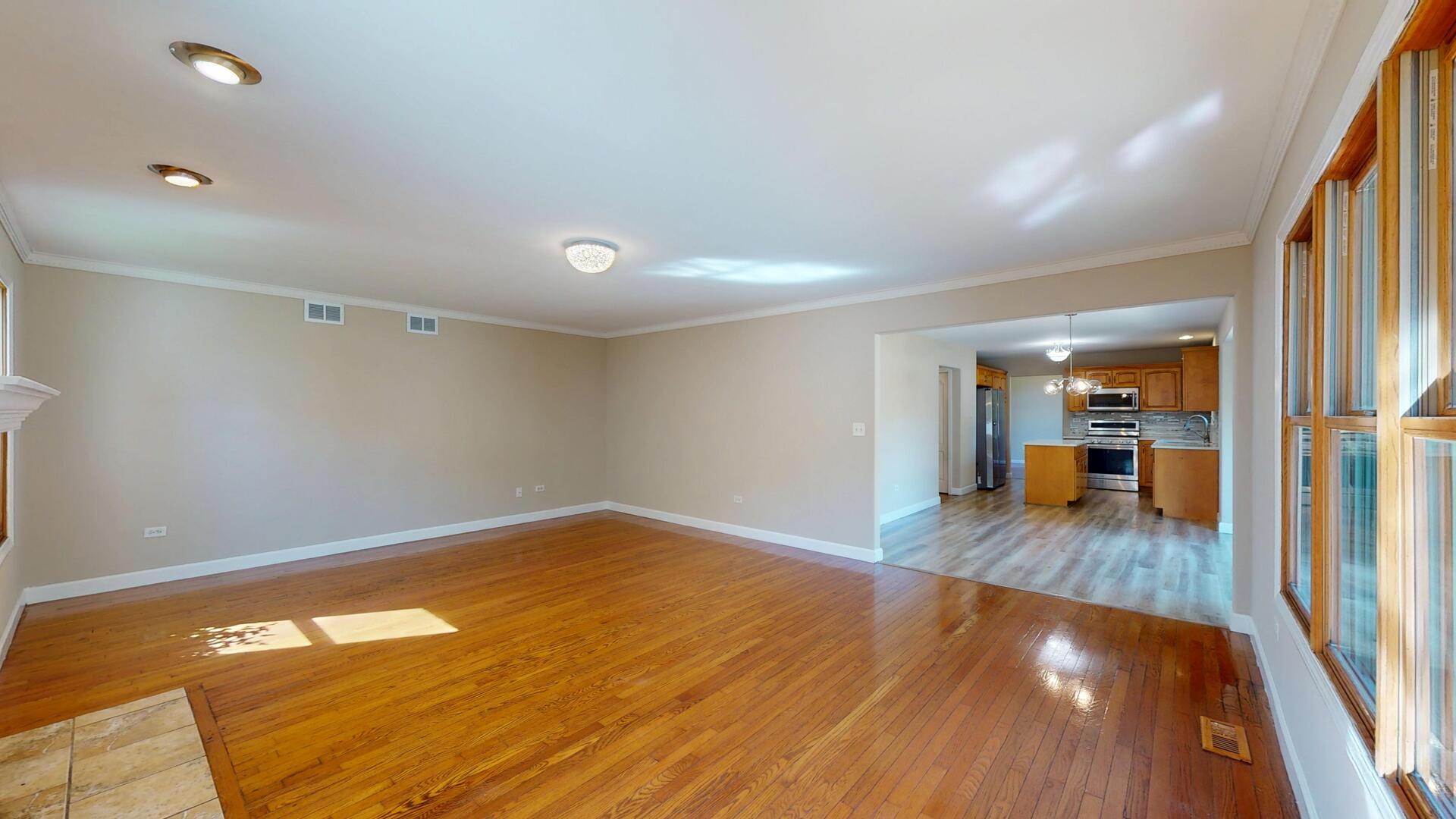 1305 Campbell Street, Joliet, IL 60435