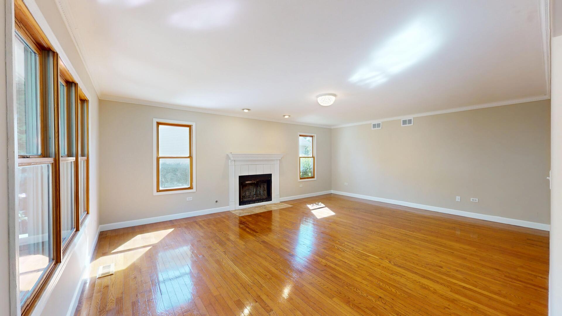 1305 Campbell Street, Joliet, IL 60435