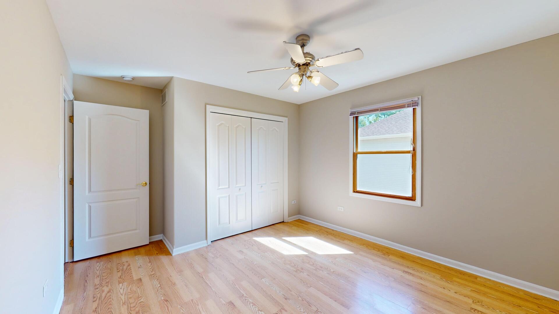 1305 Campbell Street, Joliet, IL 60435