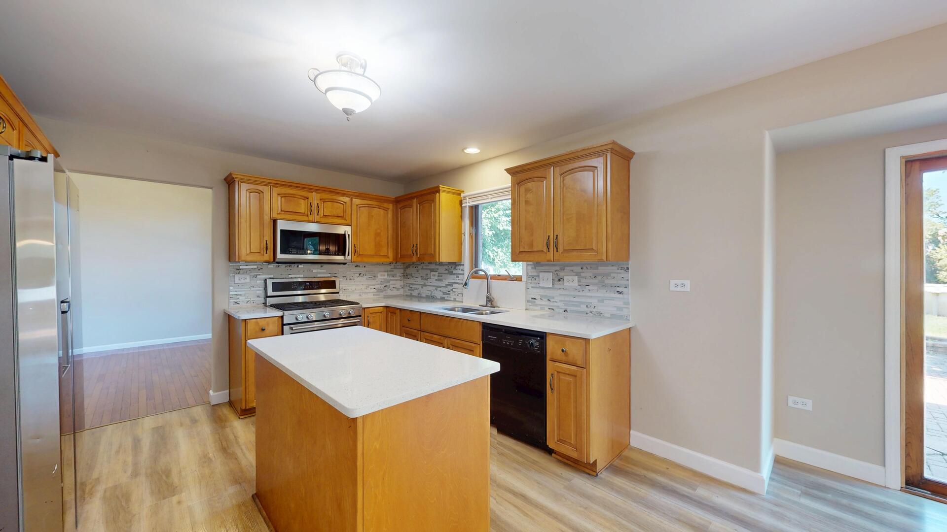 1305 Campbell Street, Joliet, IL 60435