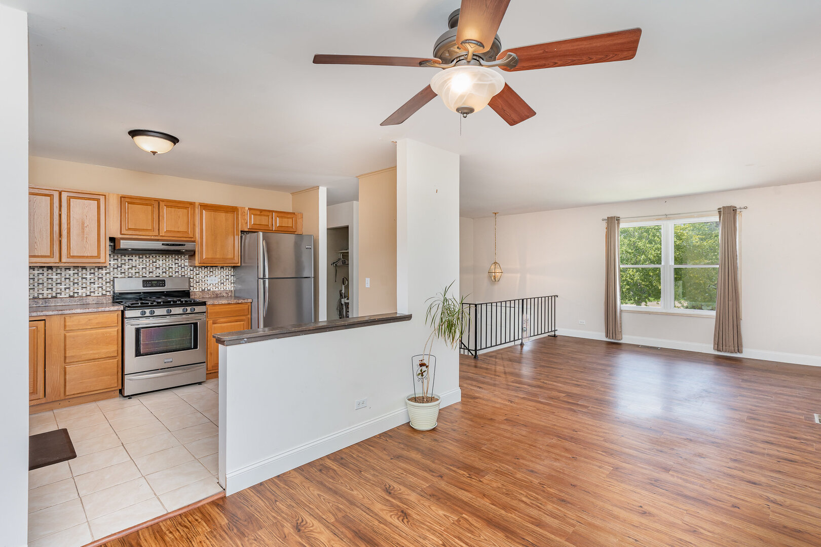 435 Navajo Court, Bolingbrook, IL 60440