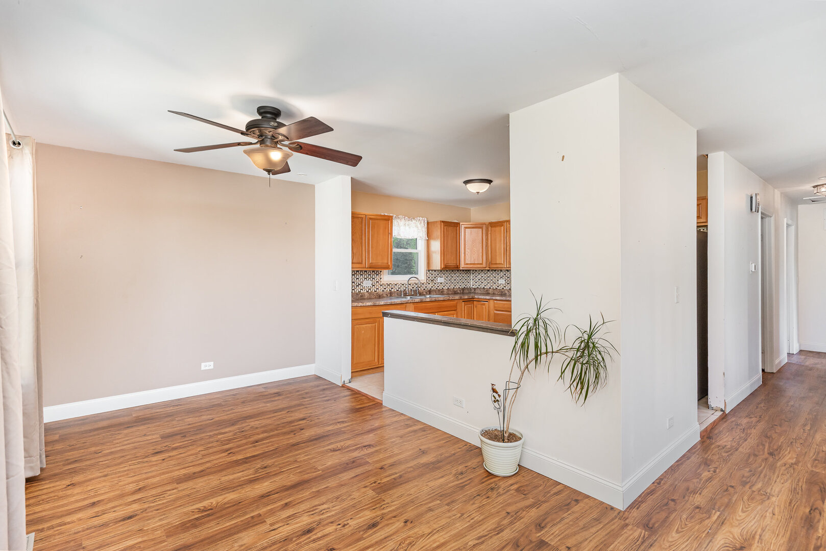 435 Navajo Court, Bolingbrook, IL 60440