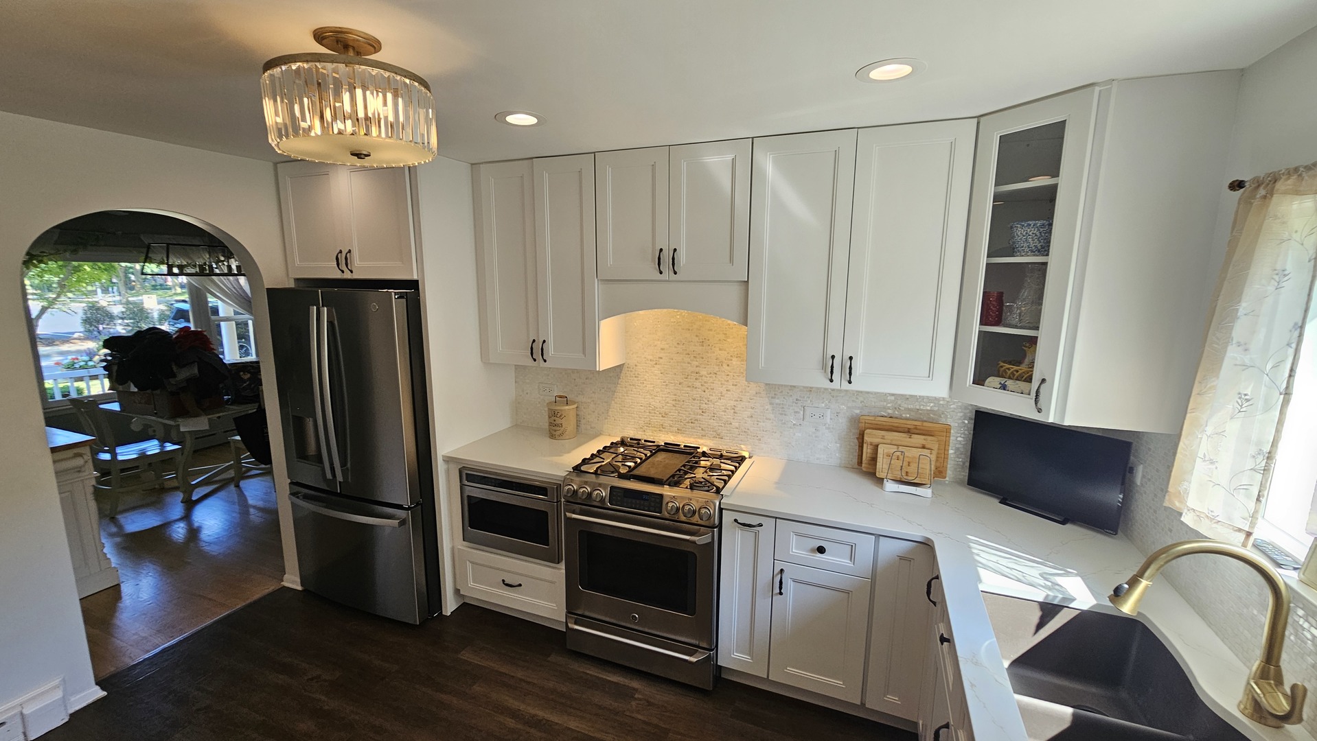 304 S Loomis Street, Naperville, IL 60540