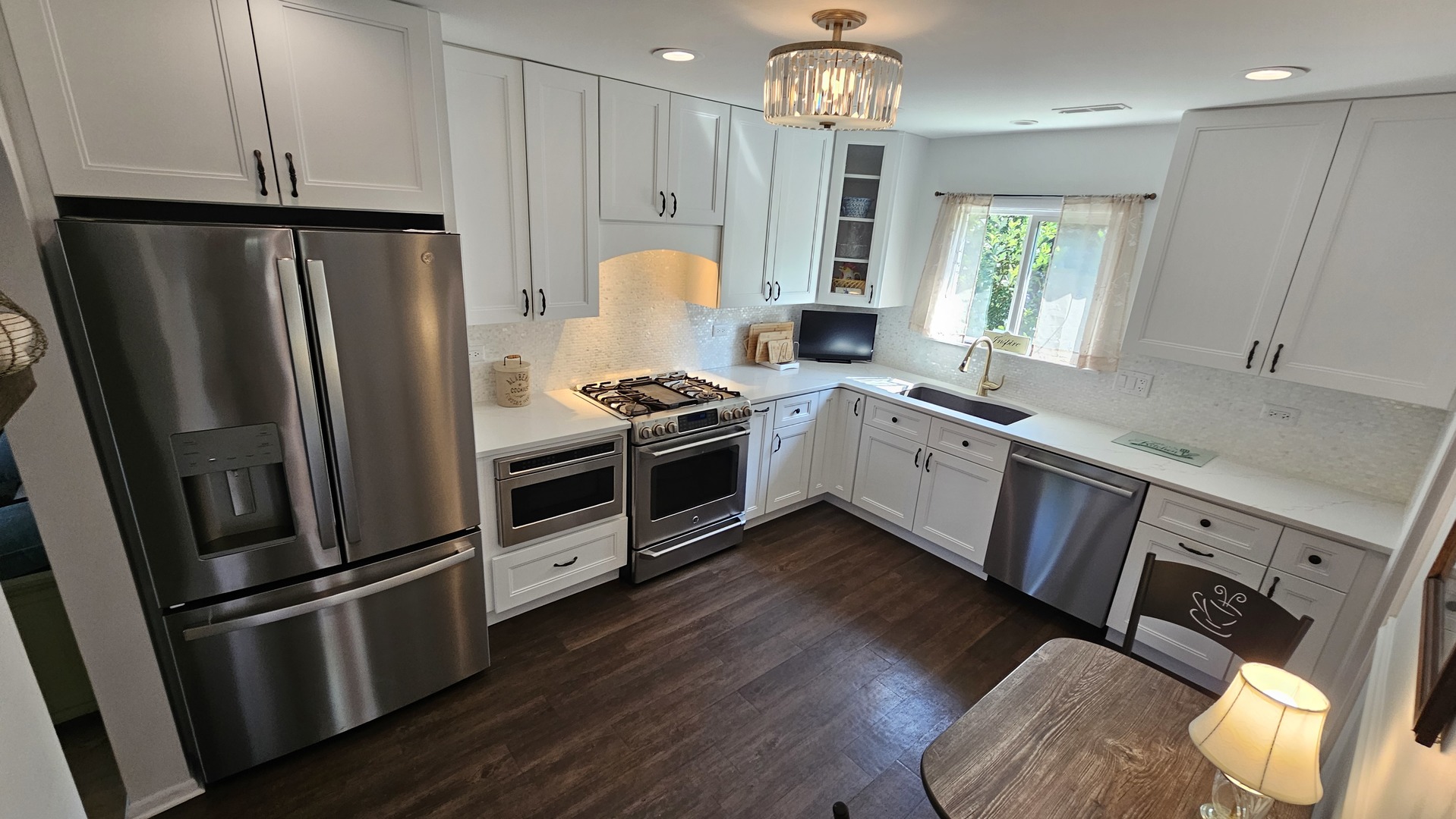 304 S Loomis Street, Naperville, IL 60540