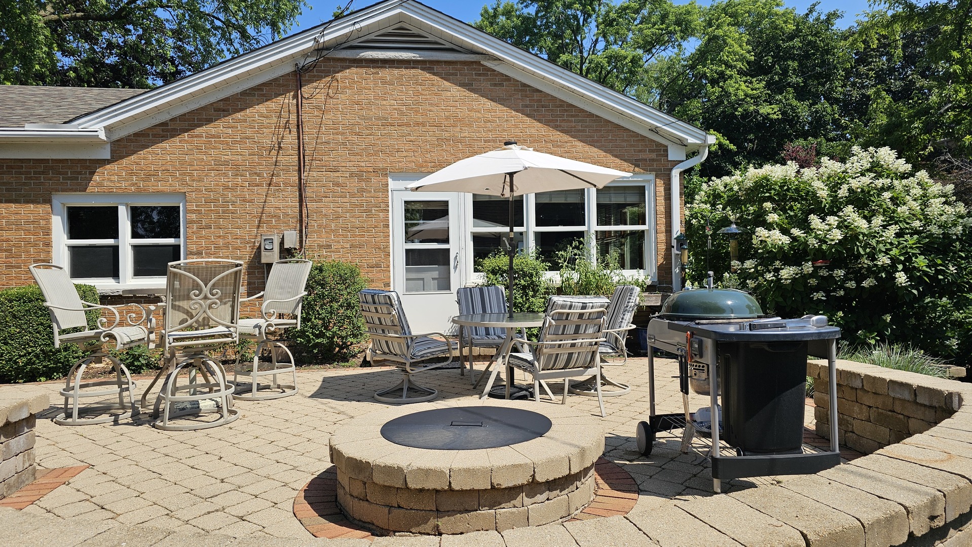 304 S Loomis Street, Naperville, IL 60540