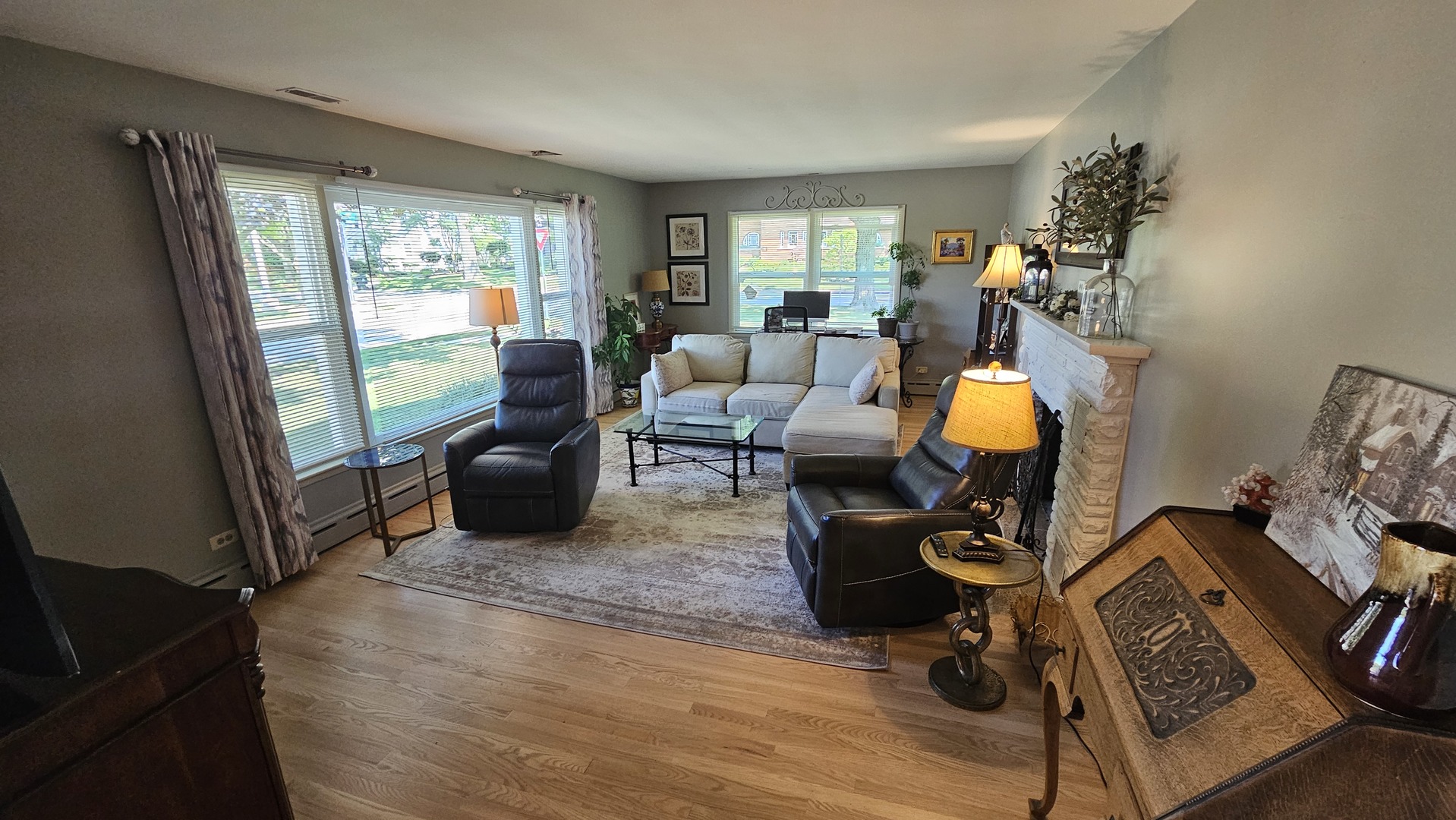 304 S Loomis Street, Naperville, IL 60540