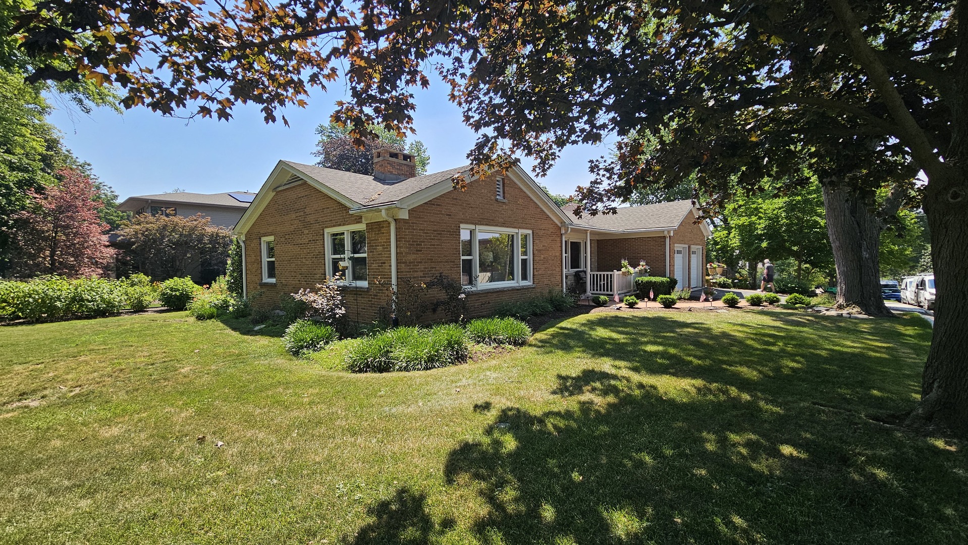 304 S Loomis Street, Naperville, IL 60540
