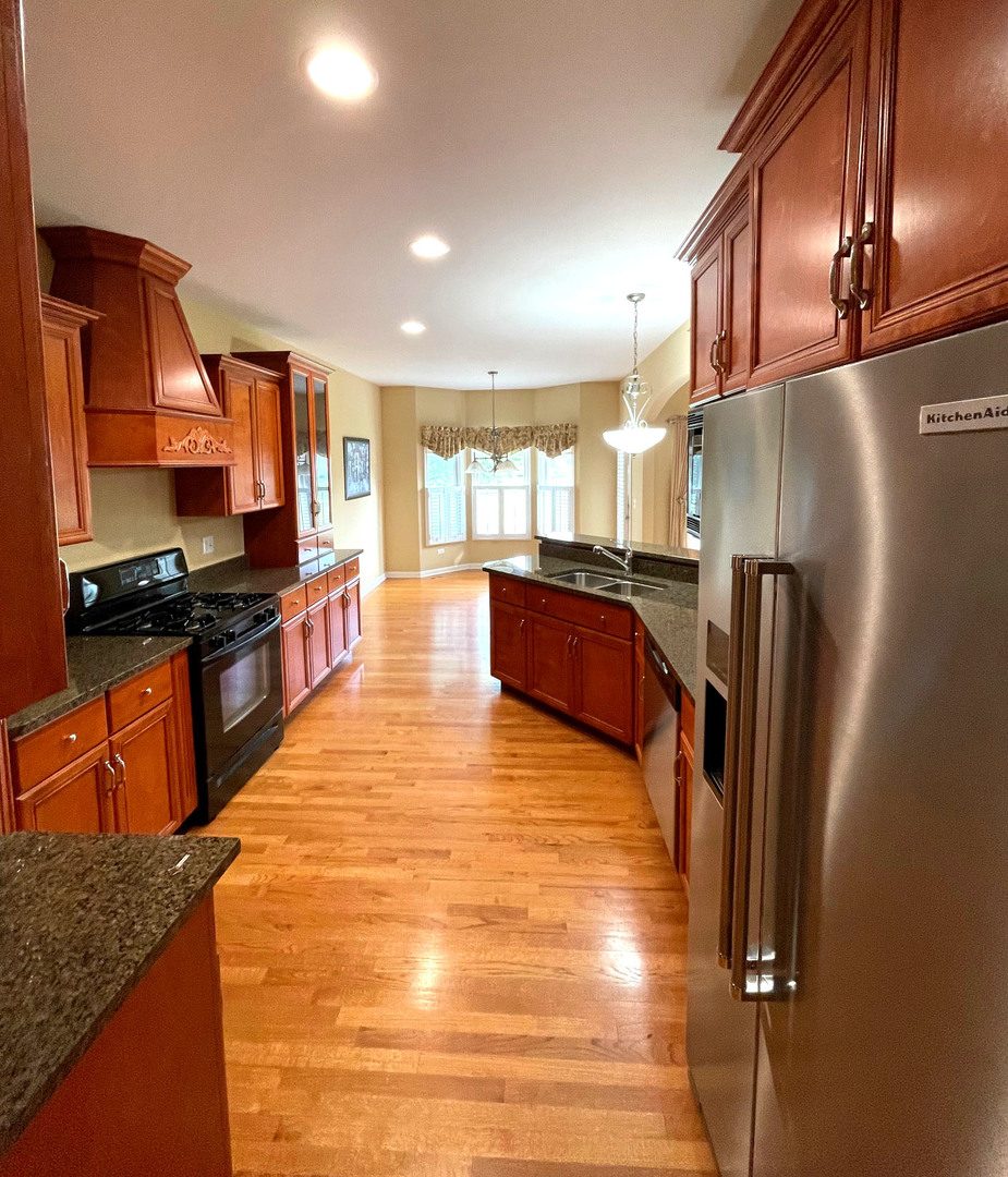 25022 Steeple Chase Drive, Plainfield, IL 60585
