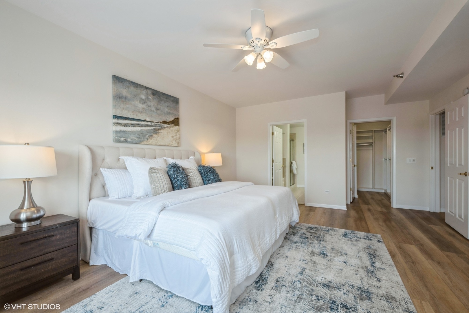390 W Mahogany Court #701, Palatine, IL 60067