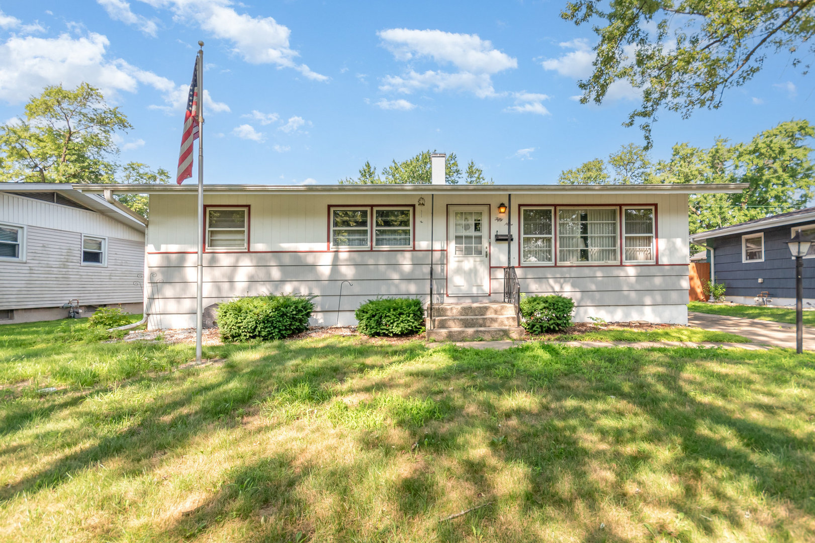 59 Indianwood Drive, Thornton, IL 60476