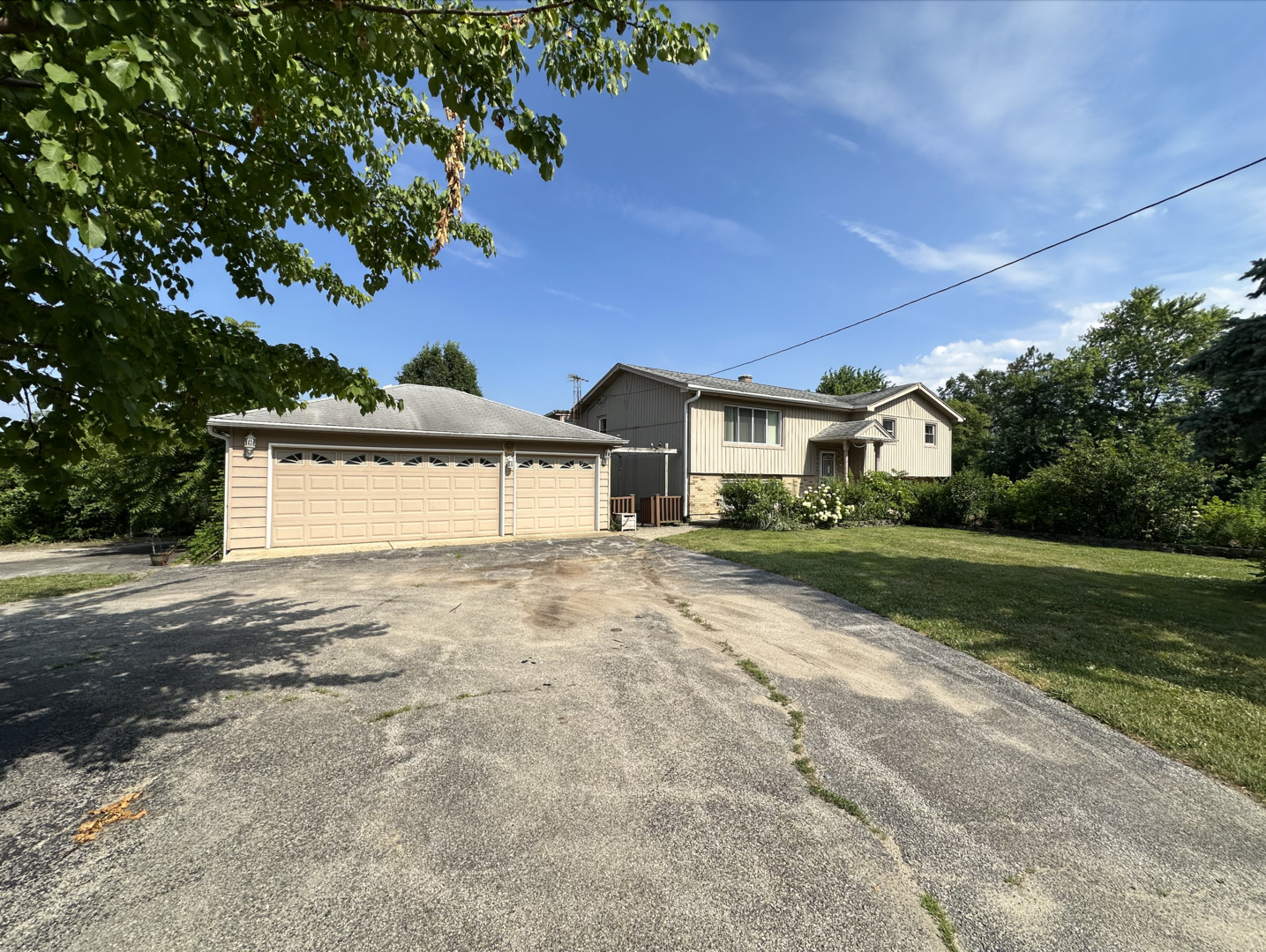 16035 S Parker Road, Homer Glen, IL 60491