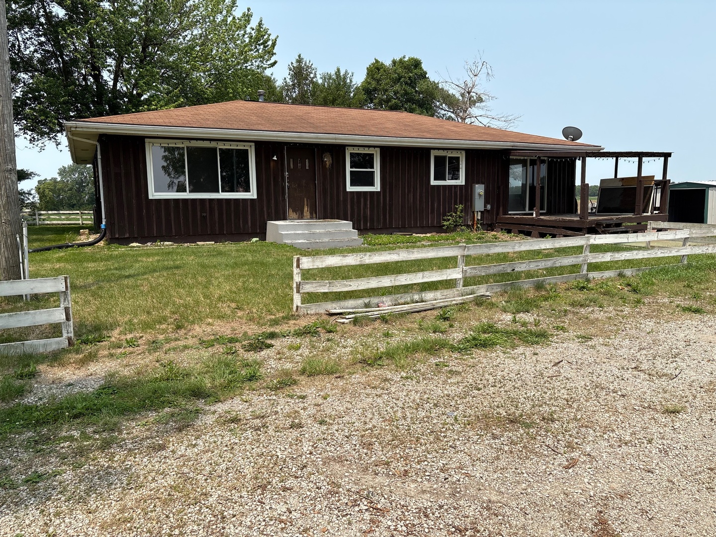 30 2600th Street, San Jose, IL 62682