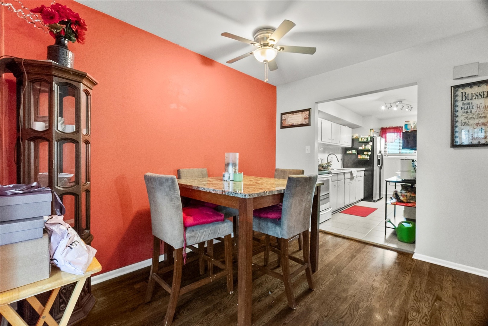 1S124 Winthrop Lane, Villa Park, IL 60181