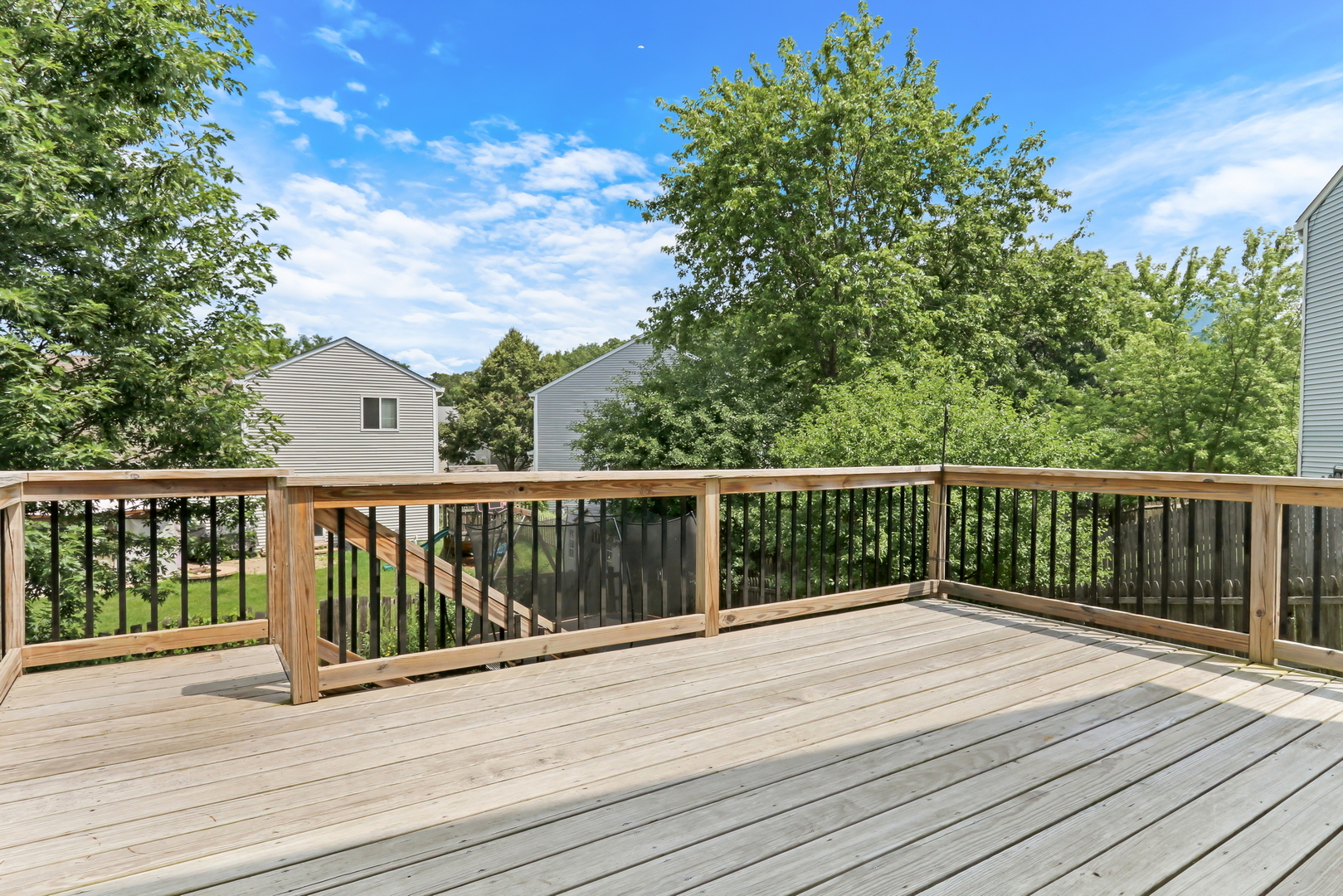 2181 Stonehedge Court, Round Lake Beach, IL 60073