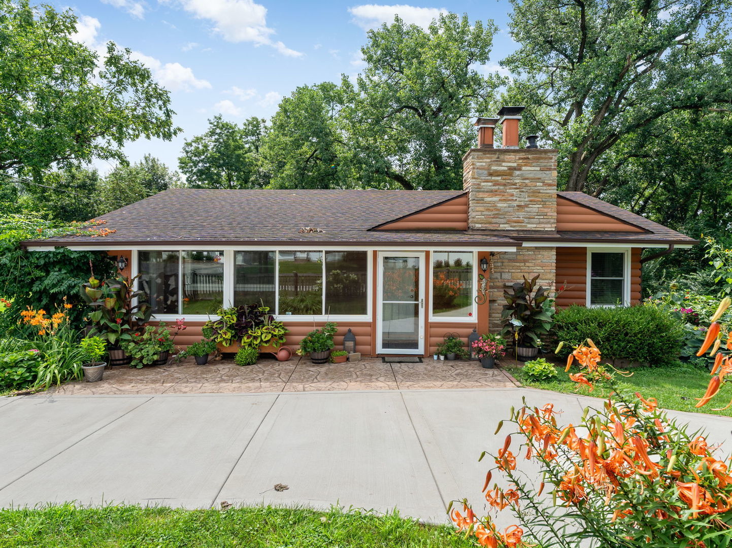 1412 MAPLE Road, Joliet, IL 60432
