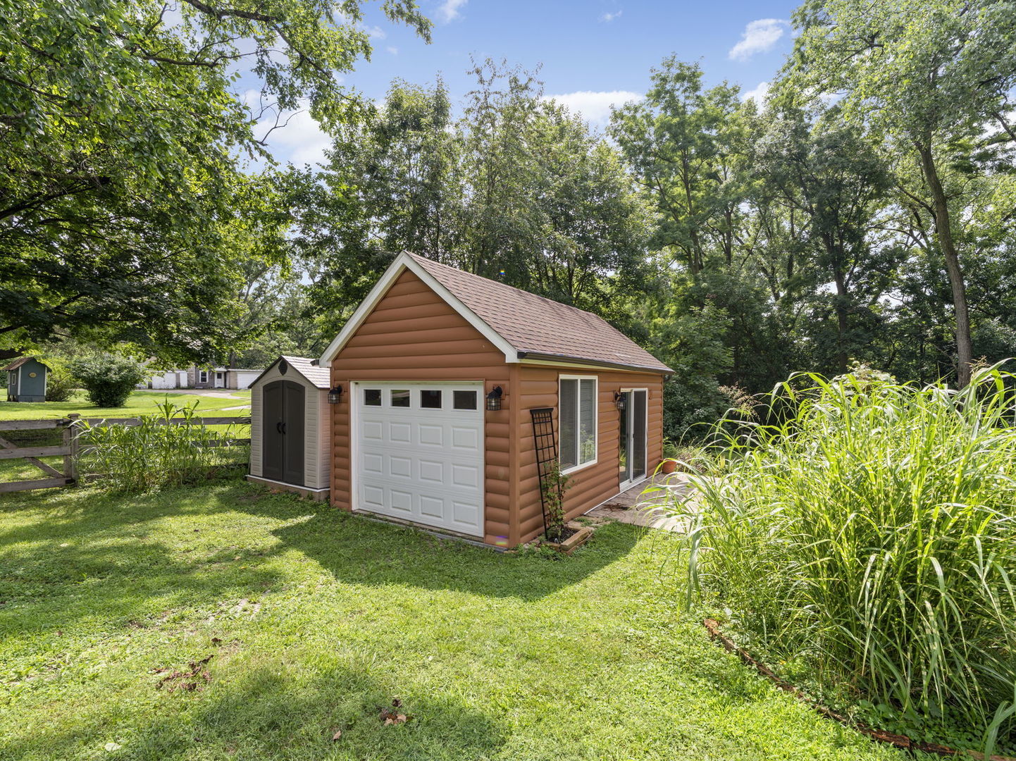 1412 MAPLE Road, Joliet, IL 60432