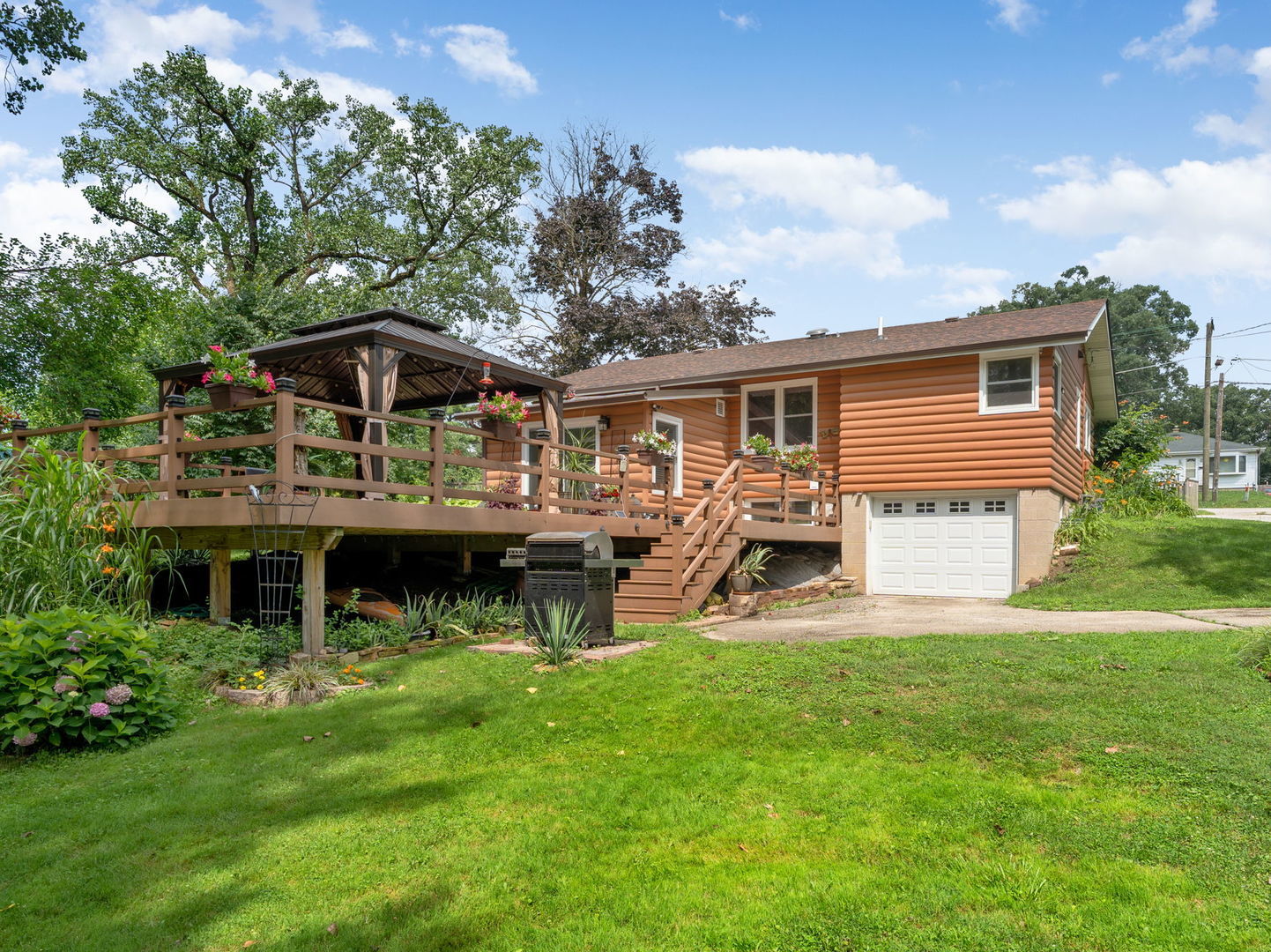 1412 MAPLE Road, Joliet, IL 60432