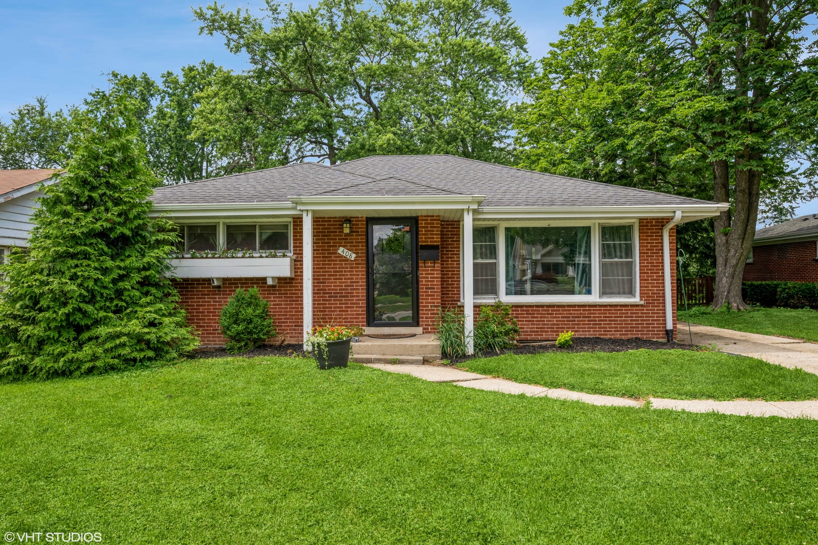 408 S EMERSON Street, Mount Prospect, IL 60056