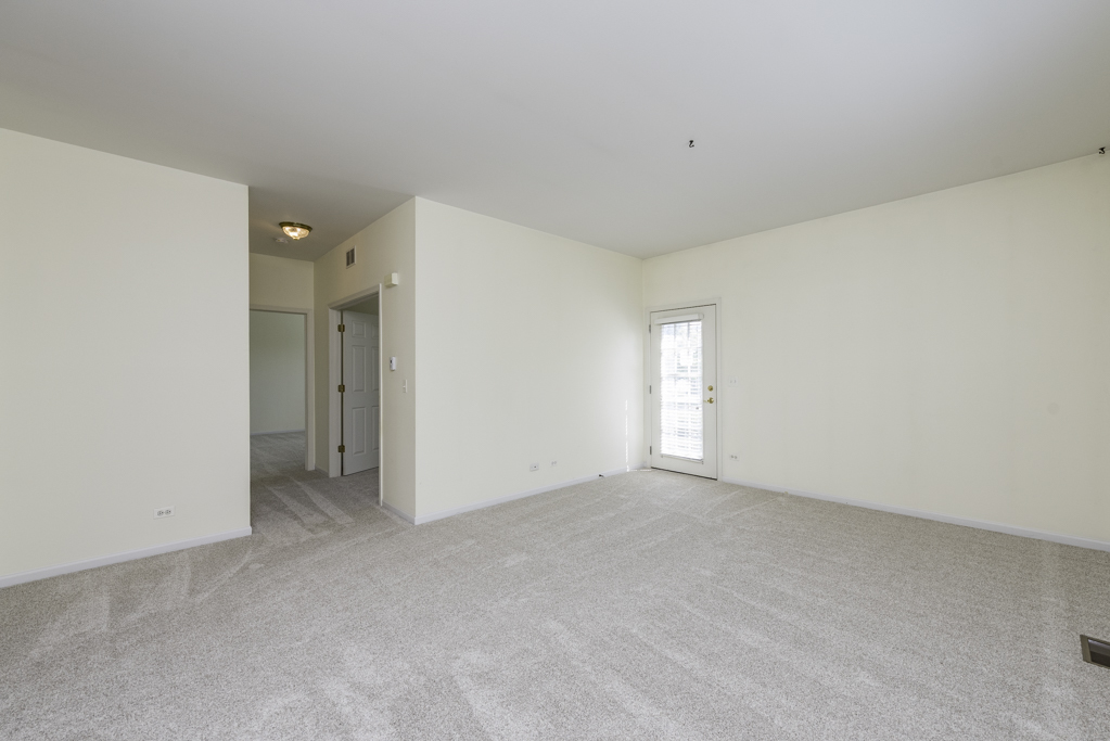 13154 W Sheffield Lane #13154, Beach Park, IL 60083