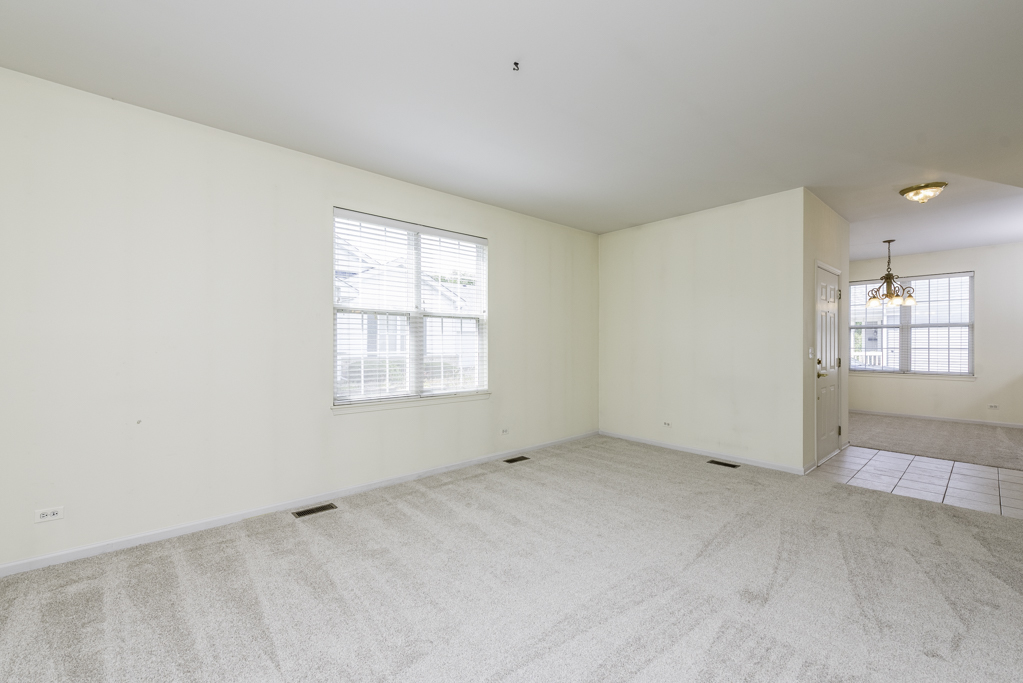 13154 W Sheffield Lane #13154, Beach Park, IL 60083