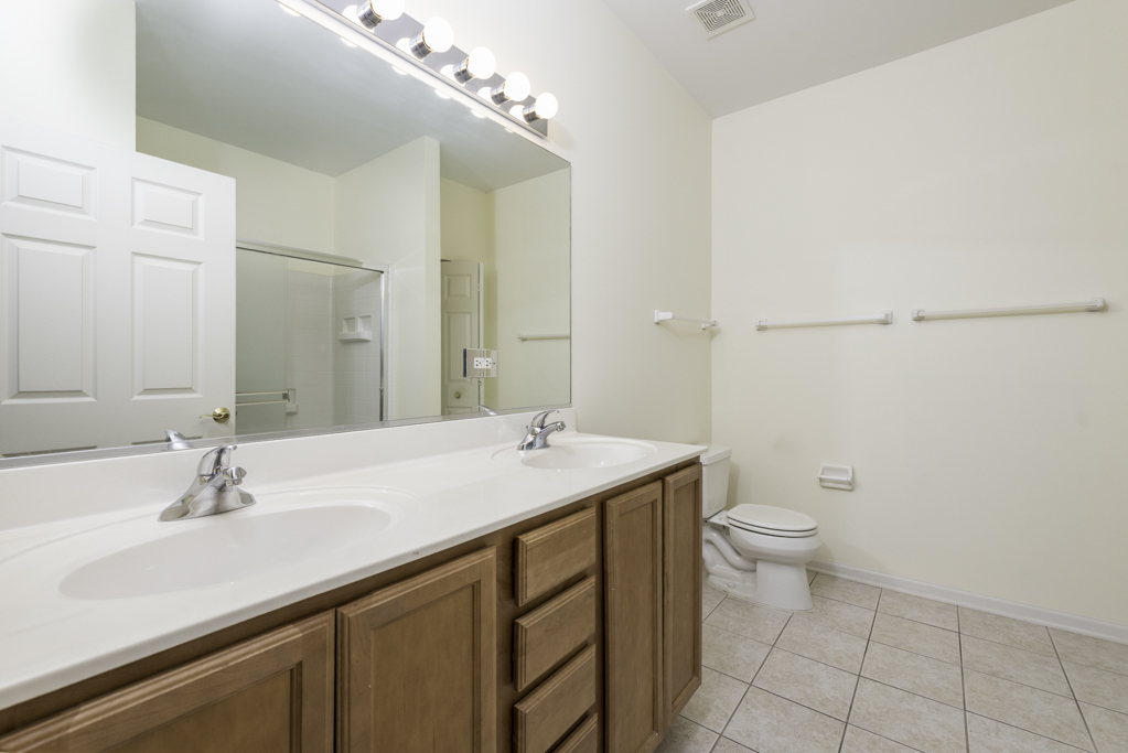 13154 W Sheffield Lane #13154, Beach Park, IL 60083
