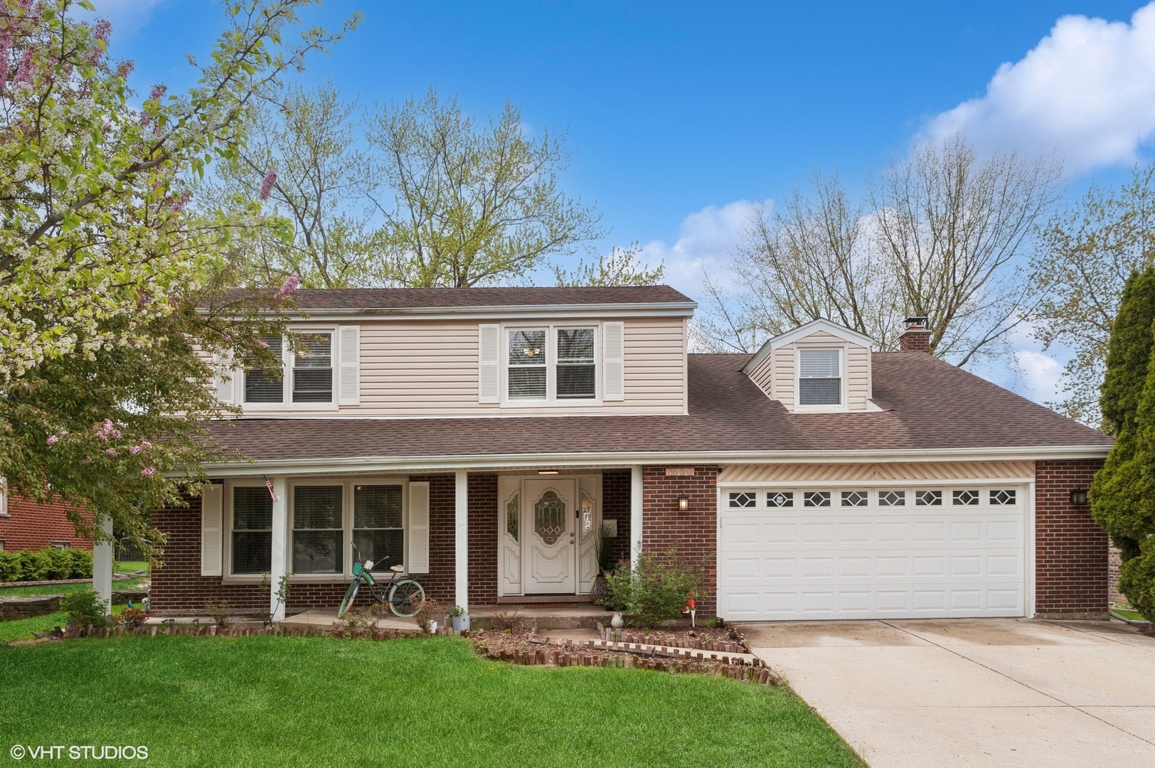 1630 S Princeton Avenue, Arlington Heights, IL 60005