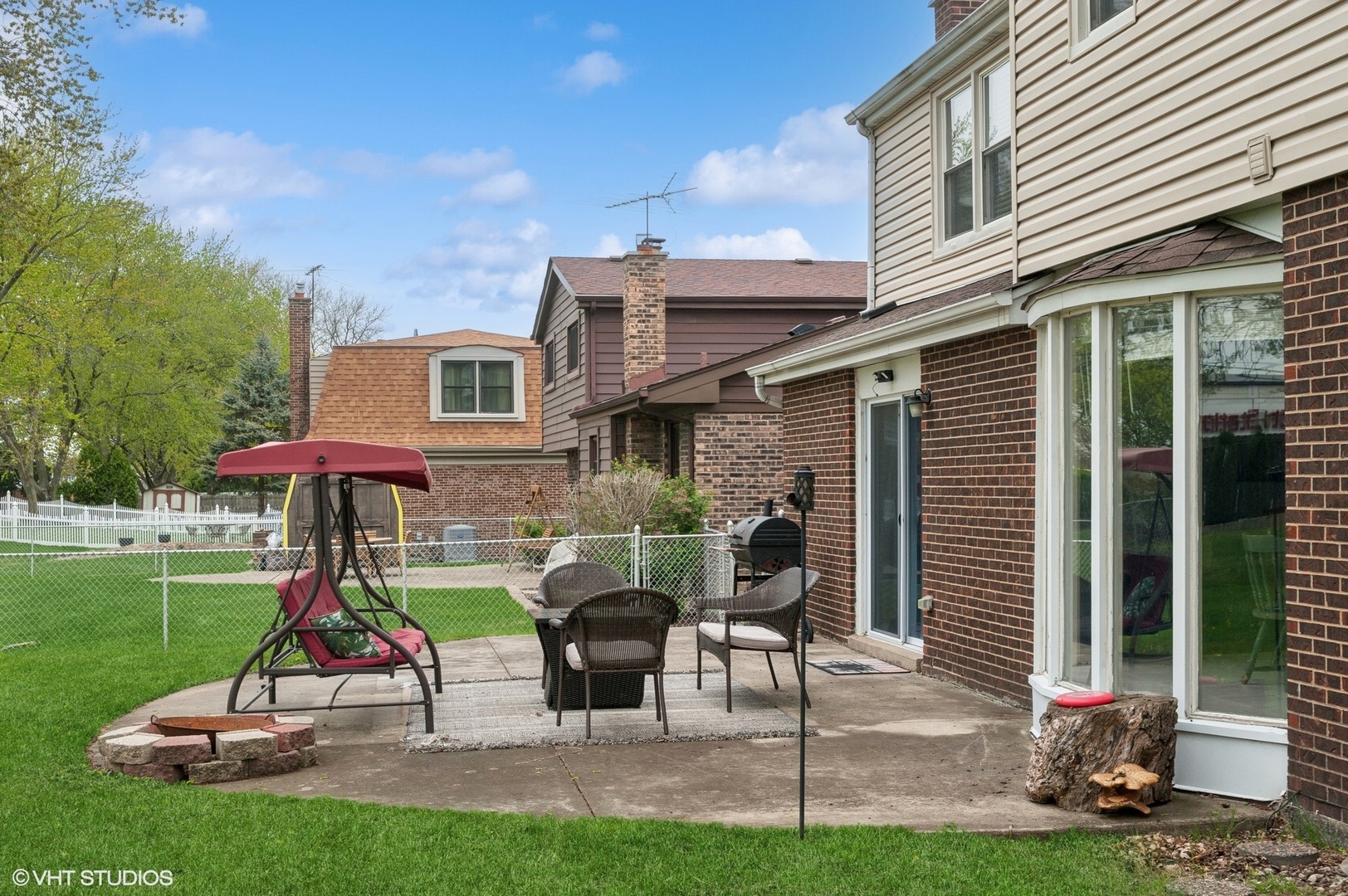 1630 S Princeton Avenue, Arlington Heights, IL 60005