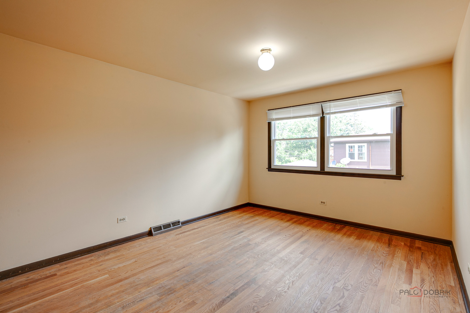 334 Euclid Avenue, Highwood, IL 60040