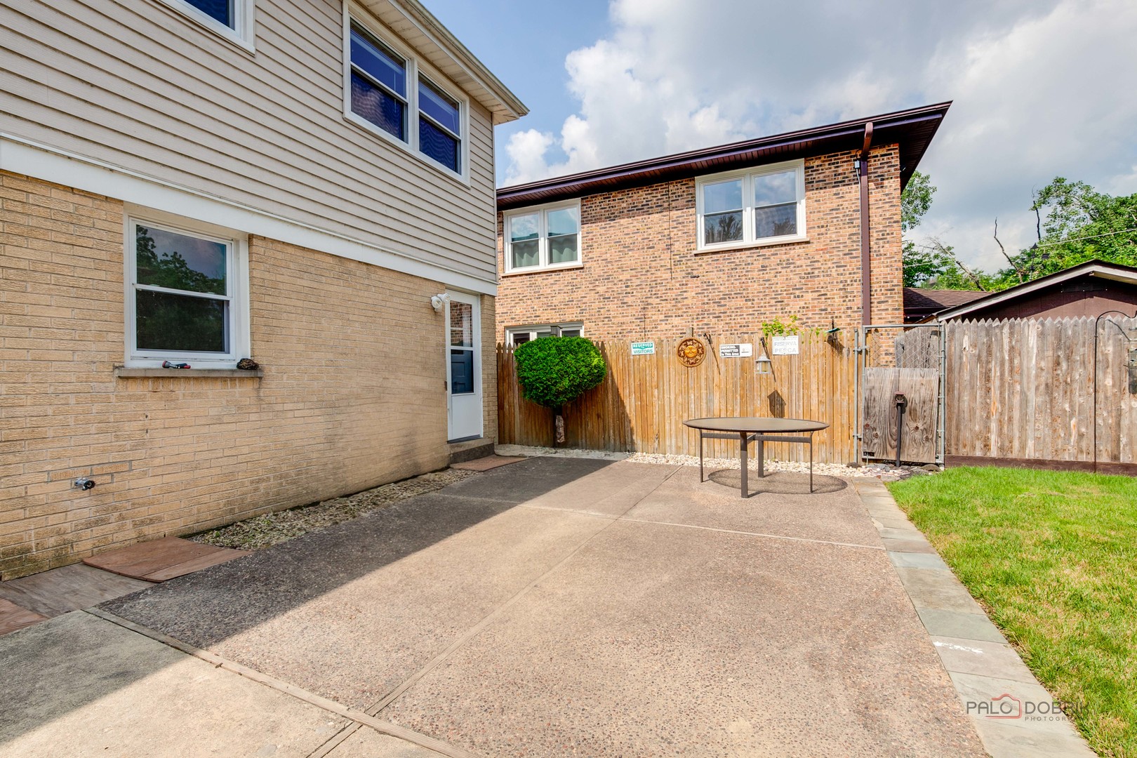 334 Euclid Avenue, Highwood, IL 60040