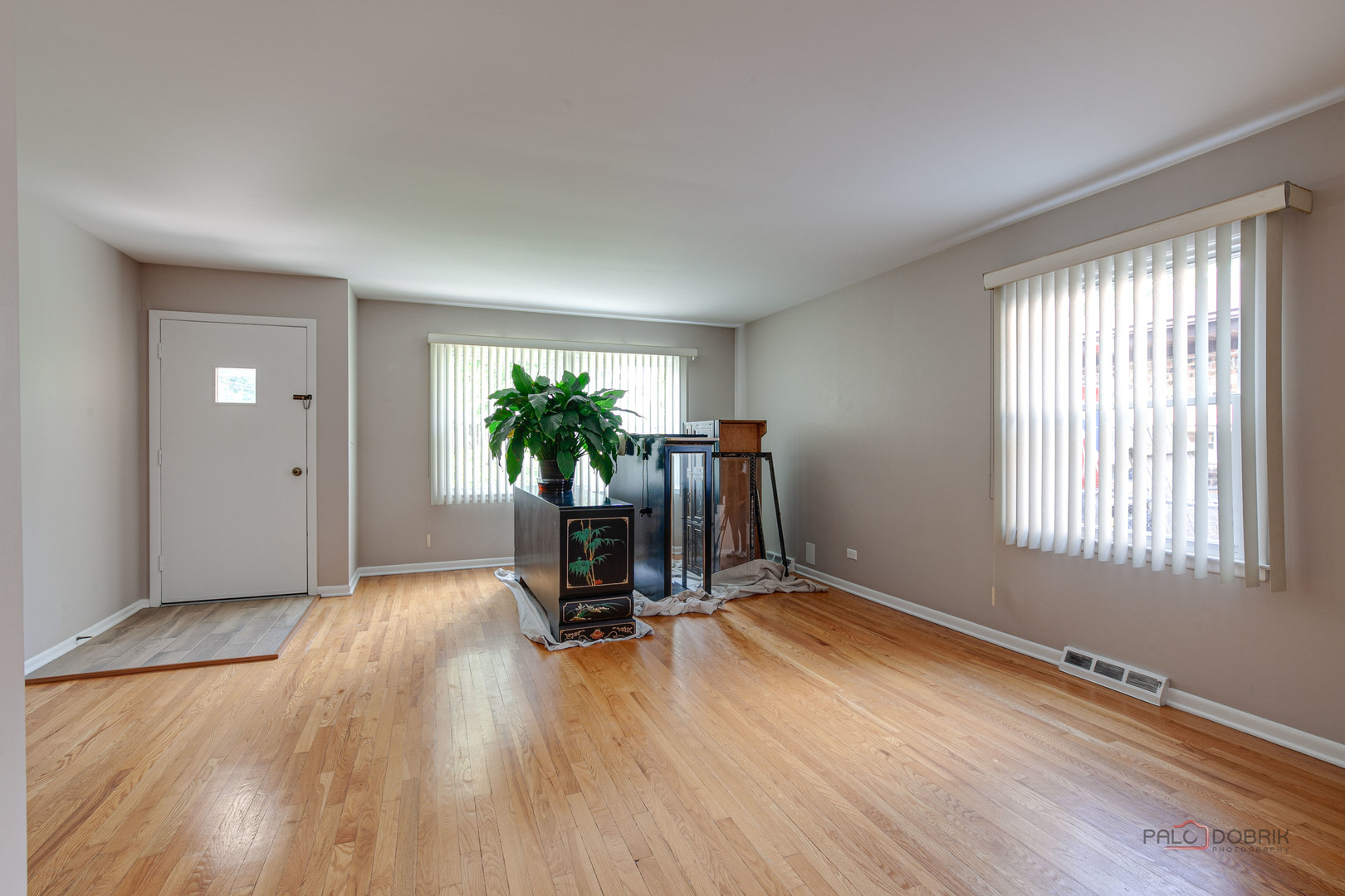 334 Euclid Avenue, Highwood, IL 60040