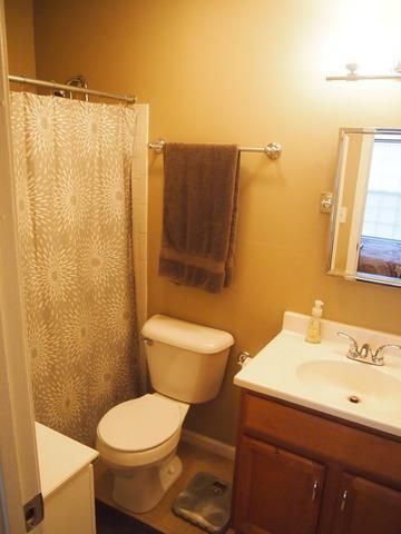 2048 N Rand Road #101, Palatine, IL 60074