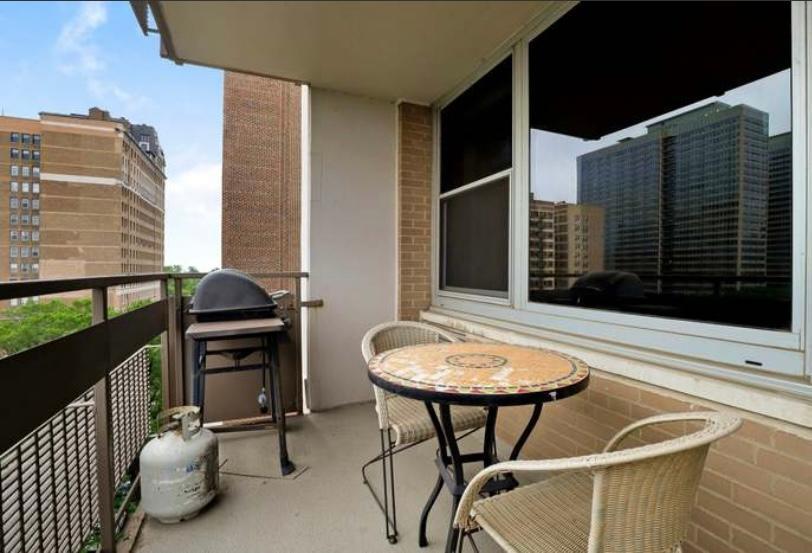 555 W Cornelia Avenue #501, Chicago, IL 60657