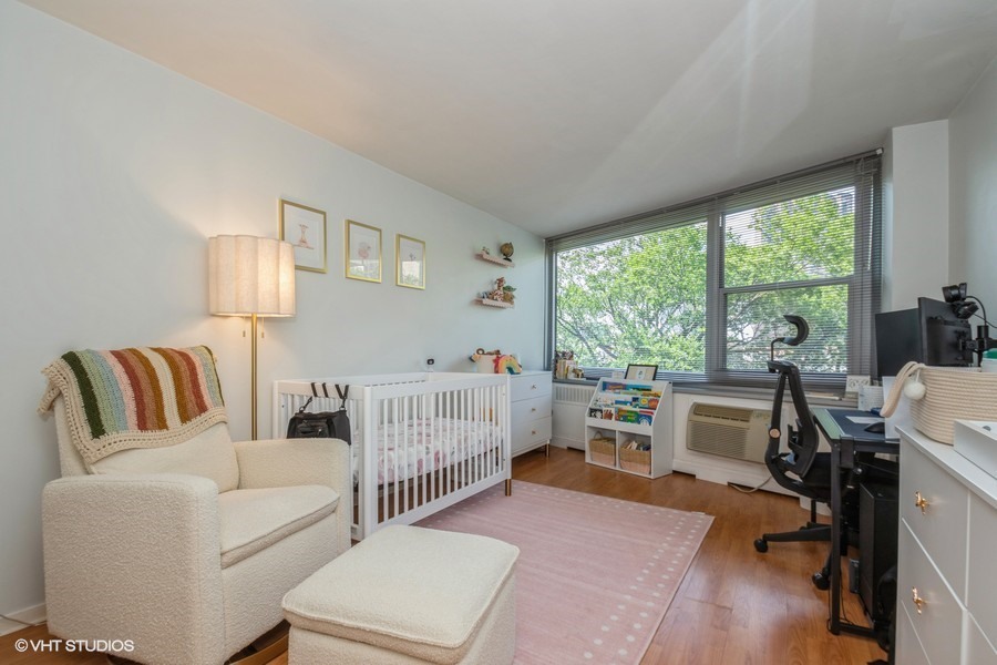 555 W Cornelia Avenue #501, Chicago, IL 60657