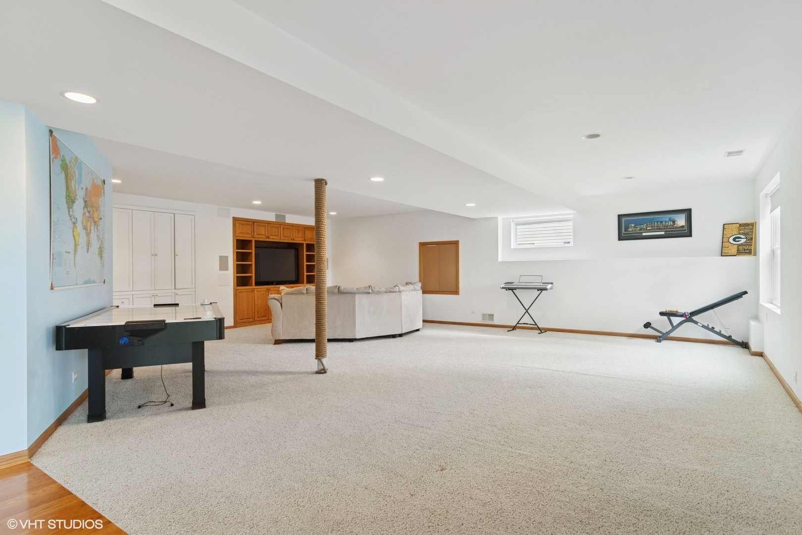 1048 N Palos Avenue, Palatine, IL 60067