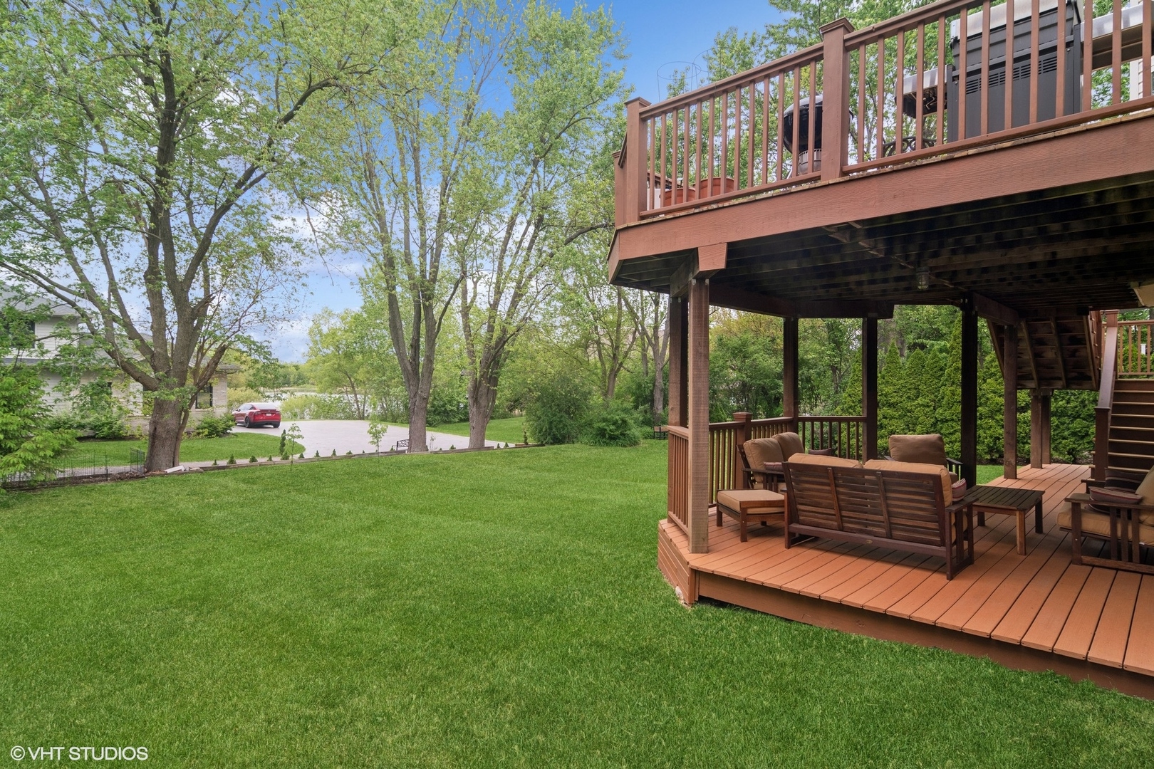 1048 N Palos Avenue, Palatine, IL 60067