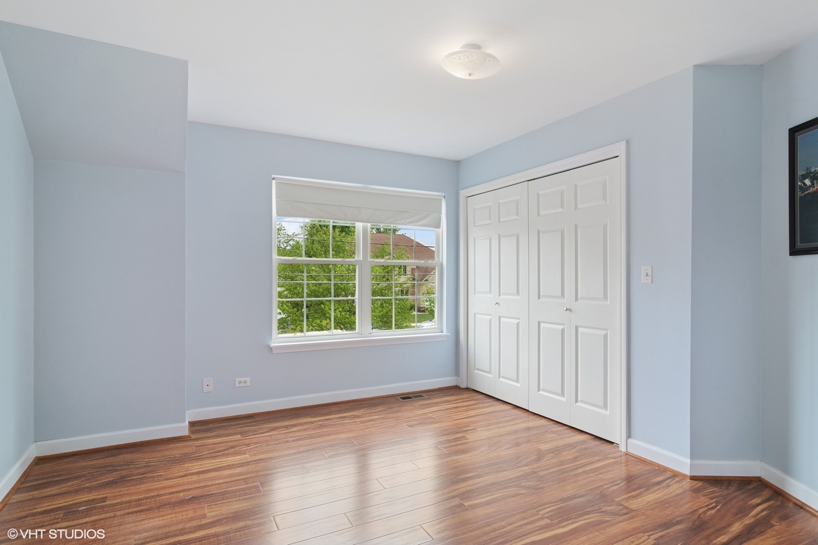 1048 N Palos Avenue, Palatine, IL 60067